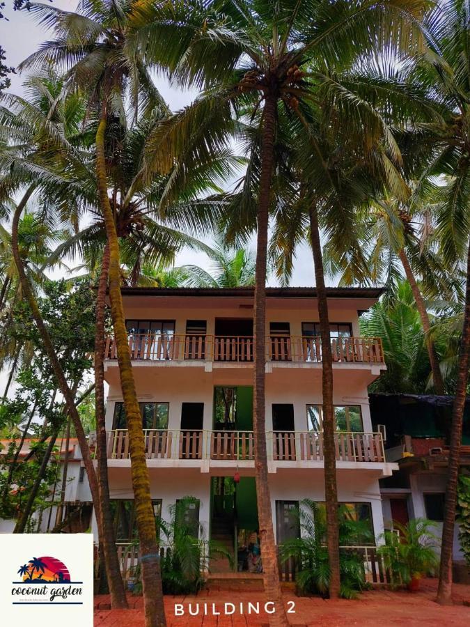 Coconut Garden Beach House Малван Екстер'єр фото