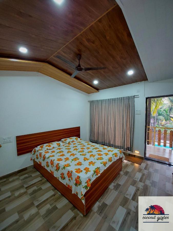 Coconut Garden Beach House Малван Екстер'єр фото